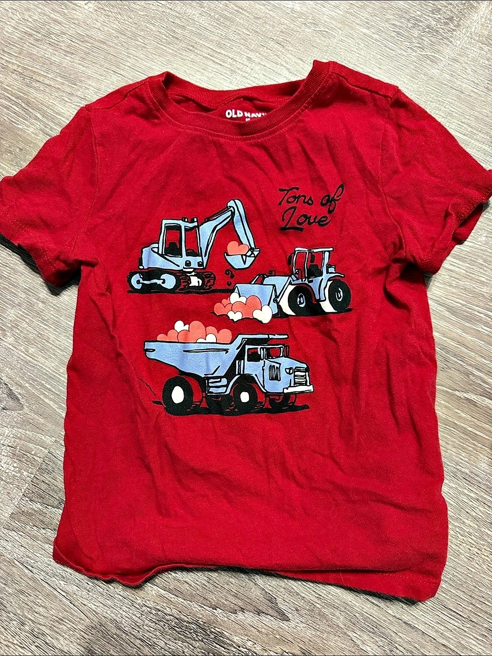 Old Navy Boys 5T Red Graphic Tee